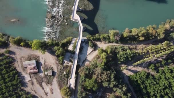 Vista histórica do drone da ponte — Vídeo de Stock