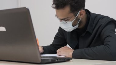 Öğrenci Maskesi Çalışması