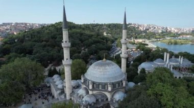 gözup Sultan camii