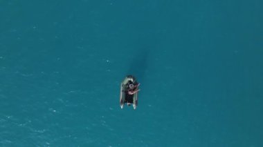 Şişirilebilir tekne gezisi