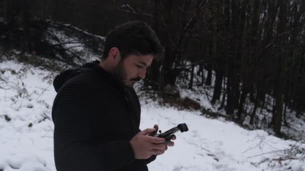 Vyfotit sněhovou krajinu — Stock video
