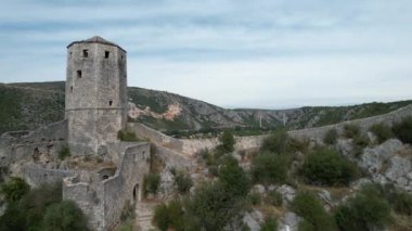  Bosna Duvarlı Kalesi