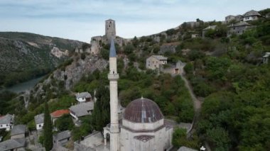 Pocitelj Tarihi Şato Camii