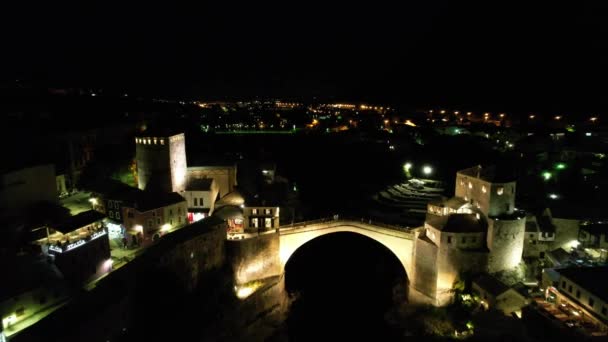 Iluminación nocturna de vista superior Bosnia — Vídeo de stock