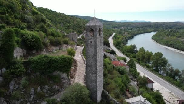 Tour de l'horloge de la rivière Neretva — Video