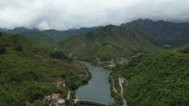 Yeşillik Sahnesi Neretva