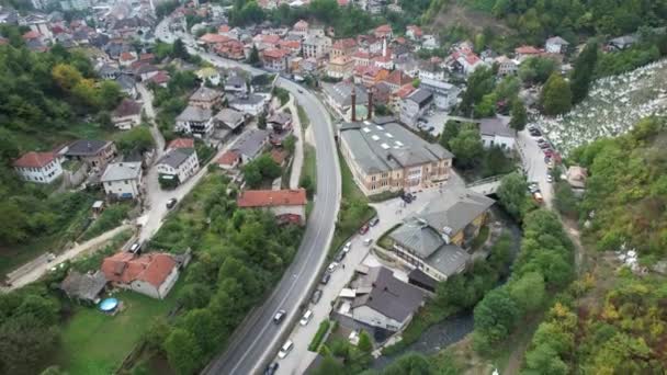 Weg van de stad Travnik — Stockvideo