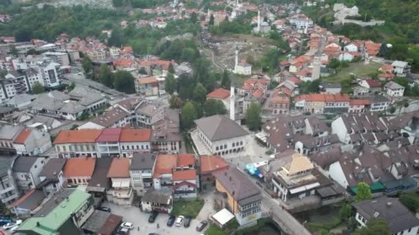 Stadsgezicht Moskee Travnik — Stockvideo