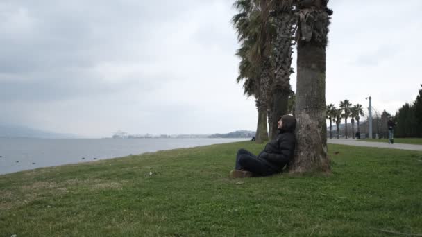 Odpoczynek w parku — Wideo stockowe