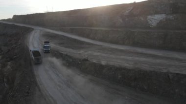 İnşaat Alanı Yolu