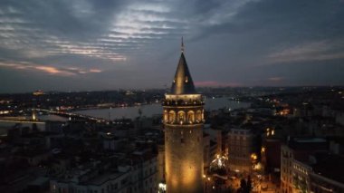 Galata Müzesinde Akşam