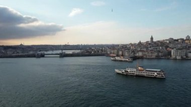 Altın Boynuz 'da Yolcu Feribotu