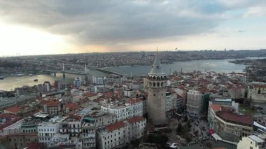 Altın Boynuz Çaprazındaki Galata