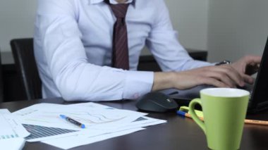 Muhasebeyi Ofisten Çalıştır