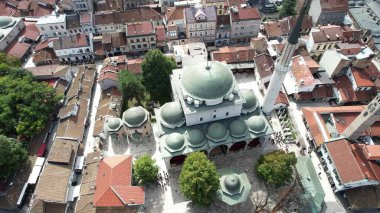 Gazi Husrev camiye yalvardı