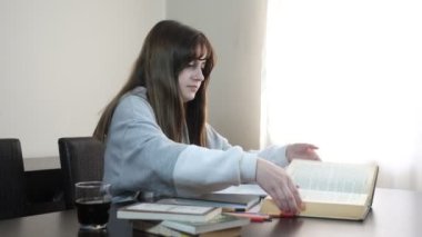 Çalışma Sonrası Masa Düzenleme