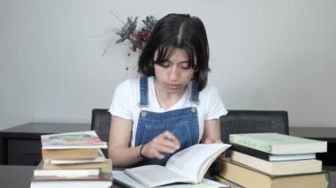 Uygun Kaynak Bulunamadı