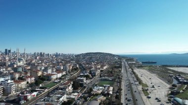 Kıyı Kıyısına Yakın Şehir