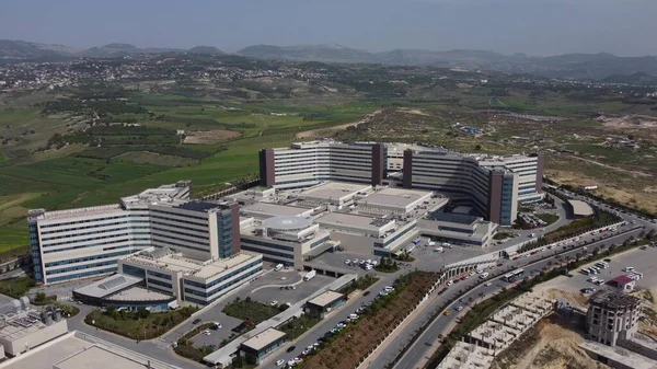 Drohnen-Krankenhaus aus der Luft — Stockfoto
