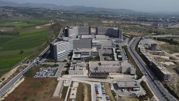 Großer Krankenhauskomplex — Stockfoto