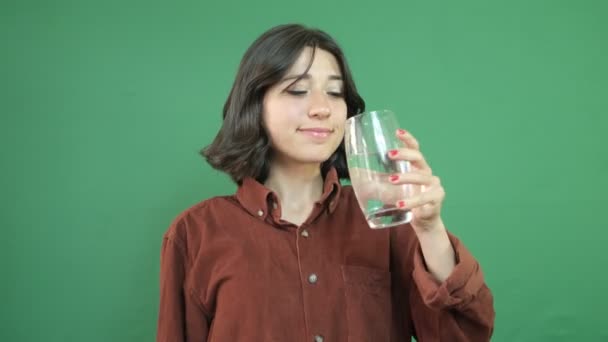 Woman Drinking Water Glass Her Hand Relative Drink Water Health — Stockvideo