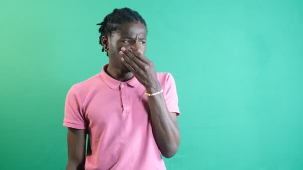 Facial Expression Man Bad Smell Model Gestures Expression Covering Nose — Vídeo de stock