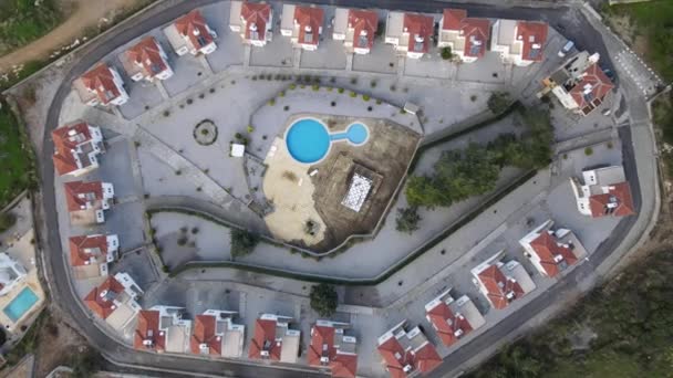 Aerial Drone View Sequential Holiday Site Swimming Pool Middle Arrangement — Vídeo de stock