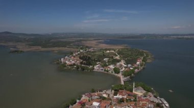 Village On Island Bursa, Golyazi villages with different locations built in the lake, living area built into the lake, summer holiday destinations with different construction