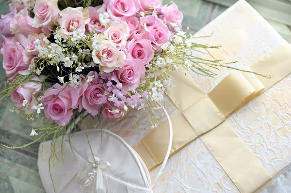 Esküvői csokor rózsából. — Stock Fotó