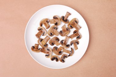 Kızarmış yağlı mantar