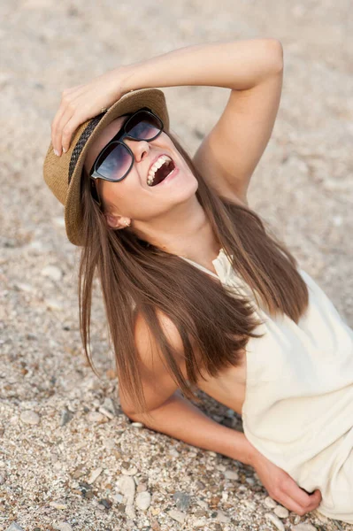 Joyful Laughing Woman Portrait Dressed Hat Sunglasses Sea Beach — 스톡 사진