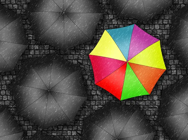 Muitas cores guarda-chuva. Guarda-chuva brilhante entre o conjunto de guarda-chuva preto — Fotografia de Stock