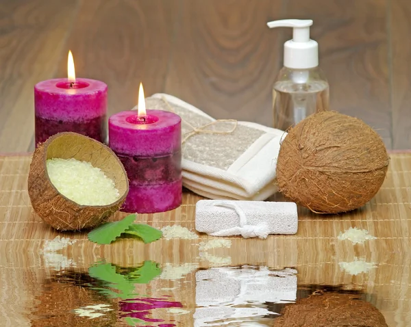 Set para spa con ingredientes naturales. masaje corporal —  Fotos de Stock