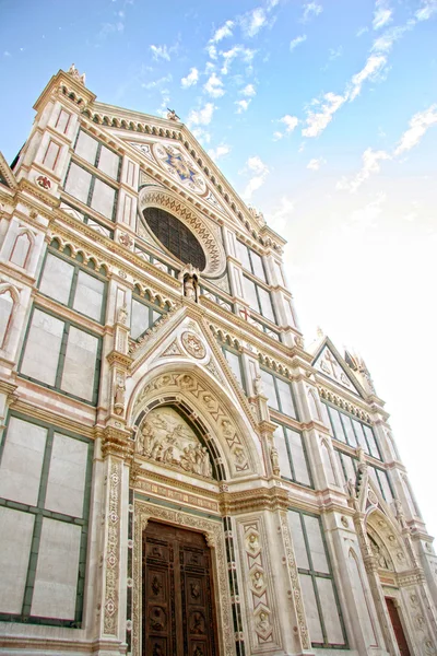 Basilica of Santa Croce (Basilica of the Holy Cross), Florence, Italy — Stock Photo, Image