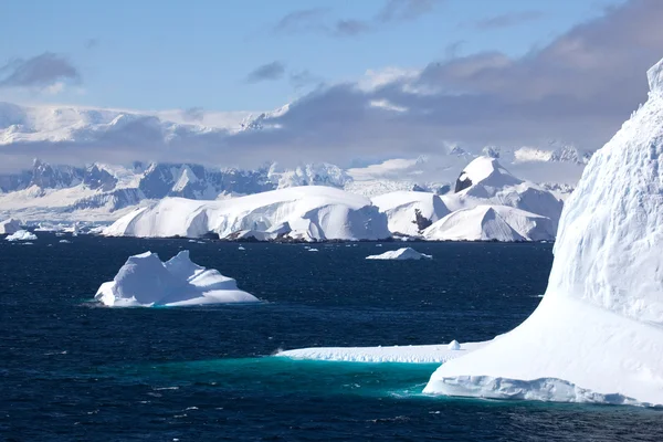 Descente du détroit de Gerlache, Antarctique — Photo