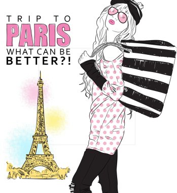 Eyfel Kulesi arka plan üzerinde şık genç kız