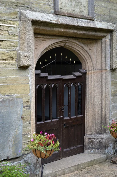 Kerk deuropening, Engeland — Stockfoto