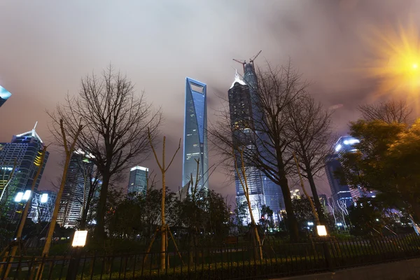 Shanghai Pudong, la noche de la ciudad — Foto de Stock