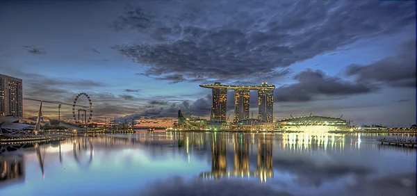 Burzliwy Singapur — Zdjęcie stockowe