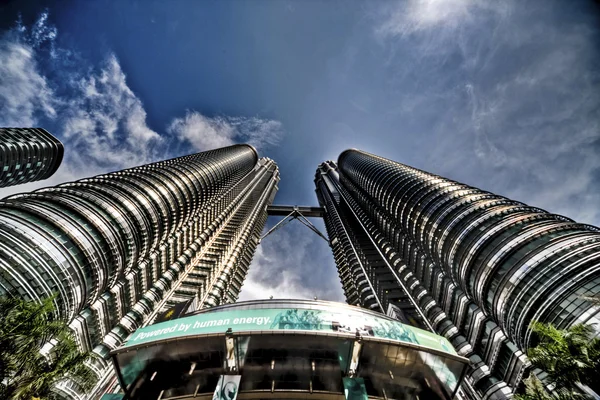 Petronas towers, nejvyšších budov v Malajsii — Stock fotografie