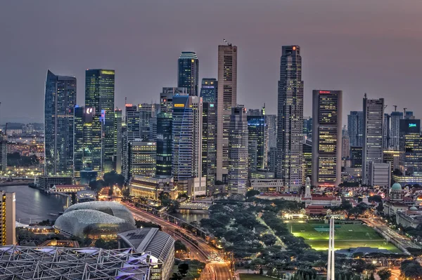 Singapur miasta z panorama dzielnicy biznesowej — Zdjęcie stockowe