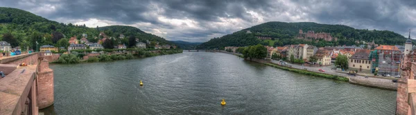 Panorama řeky Neckar v Heidelbergu — Stock fotografie
