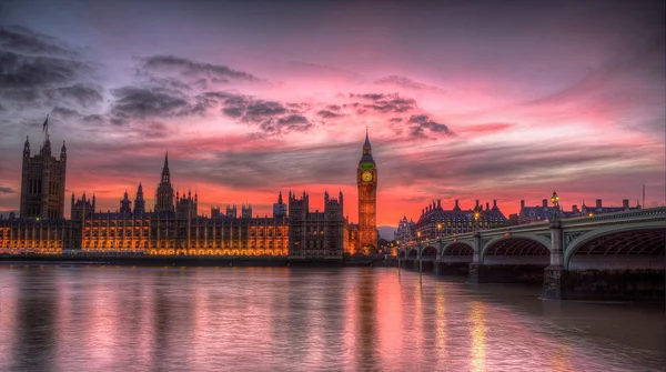 Evin Londra Parlamentosu'nun — Stok fotoğraf