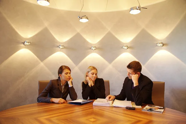 Business Situation in Office — Stock Photo, Image