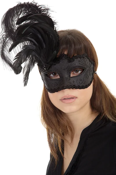 La ragazza in maschera nera con le piume — Foto Stock