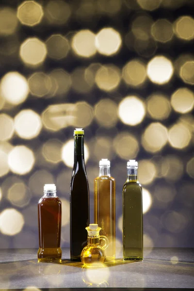 Frascos con aceites esenciales — Foto de Stock