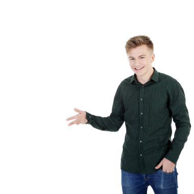 oğlan beyaz zemin üzerine