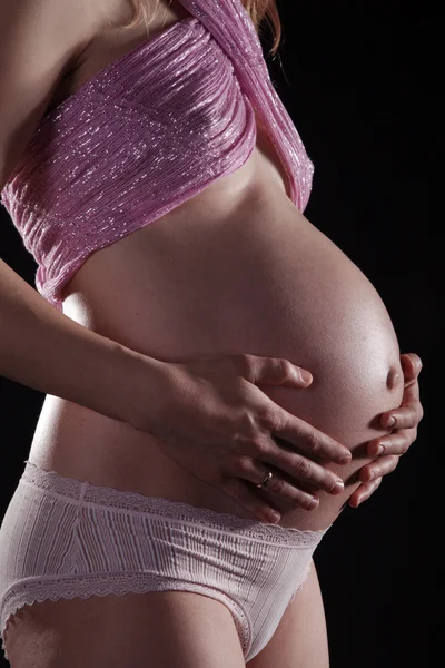 Gravid blondin Tjej — Stockfoto