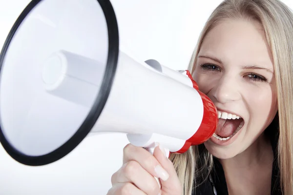 La persona gritando en un megáfono —  Fotos de Stock