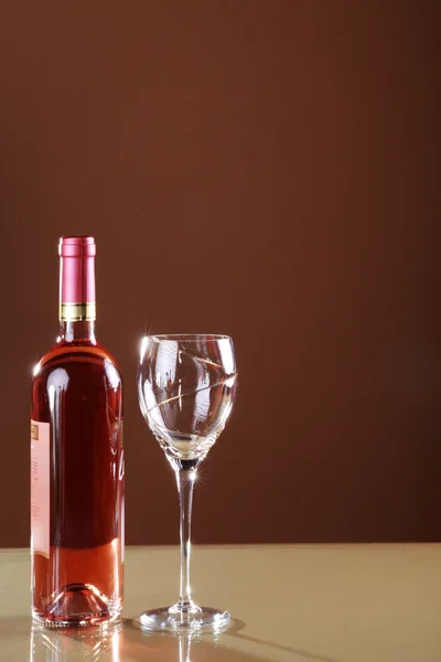 Bottle of wine with a glass — Stock Photo, Image